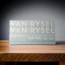 Photo du sticker autocollant vinyle VAN RYSEL 4 × 29,5 cm